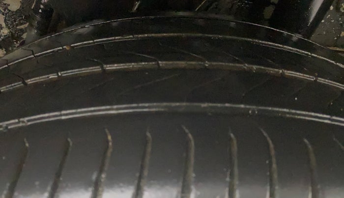 2019 Hyundai VENUE SX PLUS 1.0 TURBO DCT, Petrol, Automatic, 83,923 km, Left Rear Tyre Tread