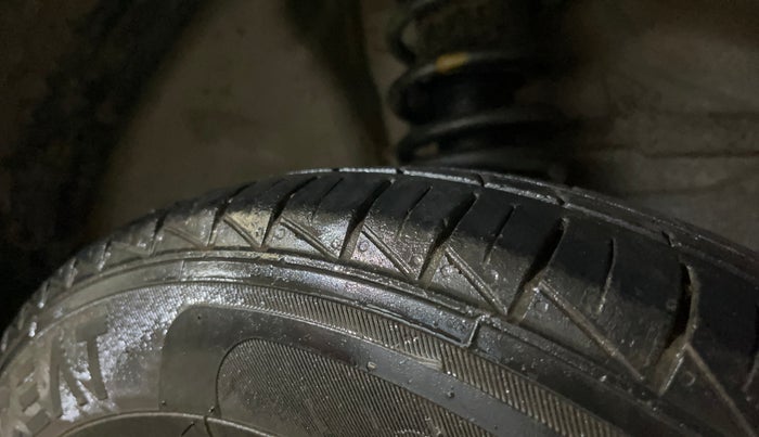 2019 Maruti Alto 800 LXI, Petrol, Manual, 39,876 km, Right Front Tyre Tread