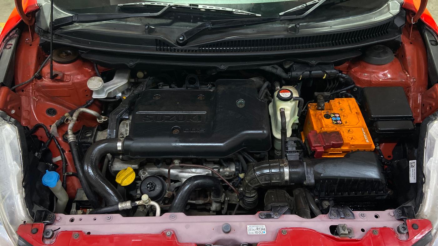 2016 Maruti Baleno ZETA DIESEL 1.3, Diesel, Manual, 68,780 km, Engine View