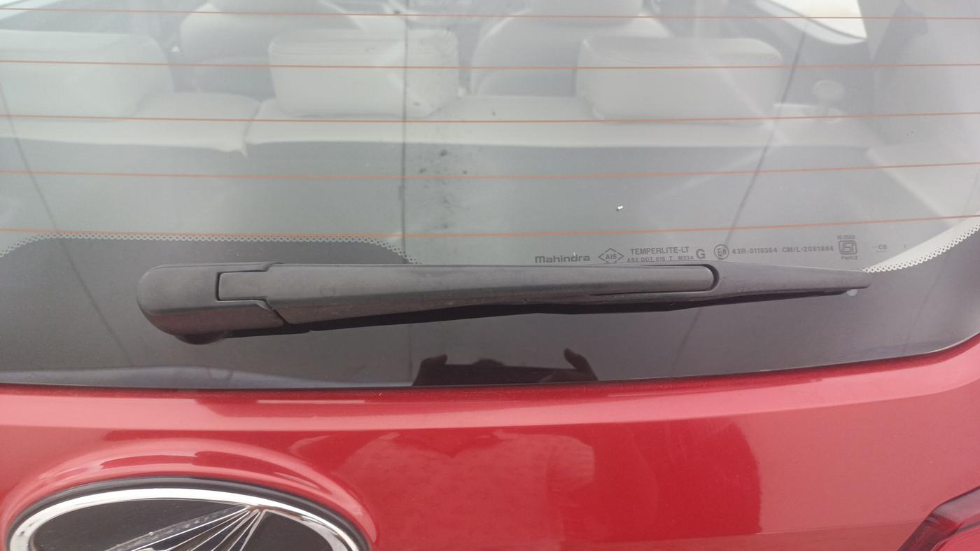 2021 Mahindra XUV300 W8 (O) 1.2 PETROL AMT, Petrol, Automatic, 66,293 km, Rear Wiper