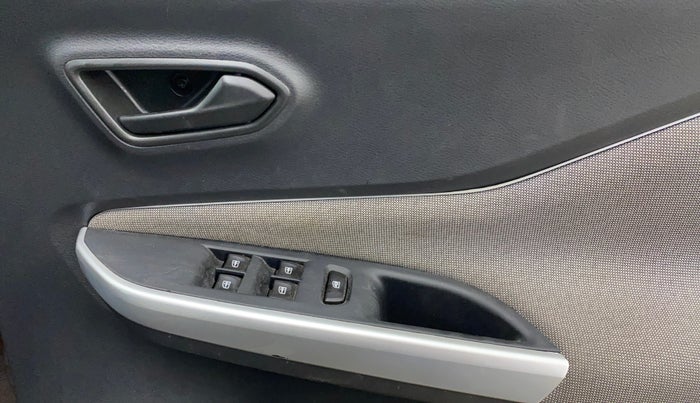 2024 Nissan MAGNITE  XE AMT EZ Shift, Petrol, Automatic, 54,909 km, Driver Side Door Panels Control