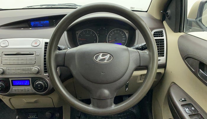2011 Hyundai i20 MAGNA 1.2, Petrol, Manual, 58,090 km, Steering Wheel Close Up