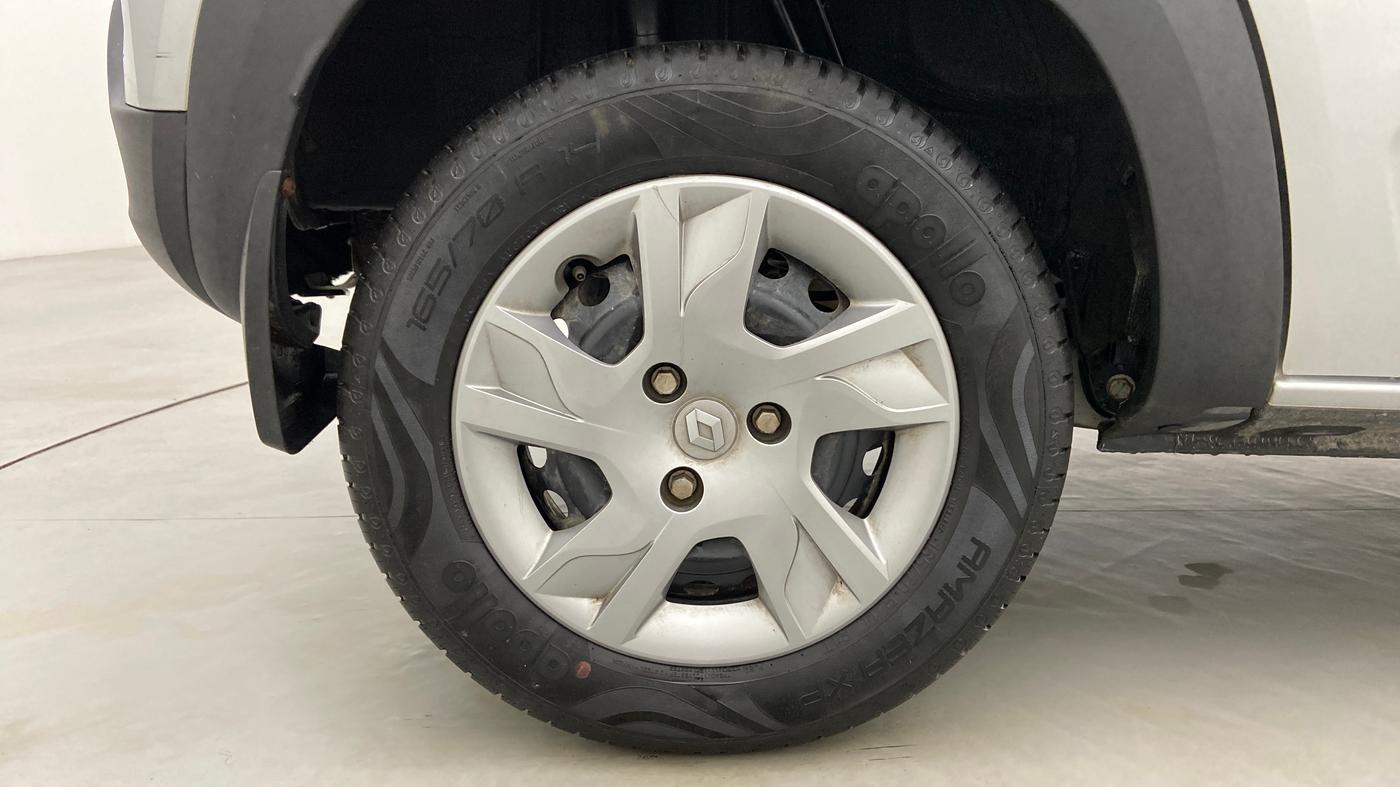 2021 Renault Kwid 1.0 RXT Opt, Petrol, Manual, 10,509 km, Right Rear Wheel