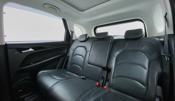 2021 MG HECTOR SHARP DCT PETROL, Petrol, Automatic, 12,463 km, Reclining Back Row Seats
