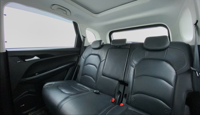 2021 MG HECTOR SHARP DCT PETROL, Petrol, Automatic, 12,463 km, Right Side Rear Door Cabin