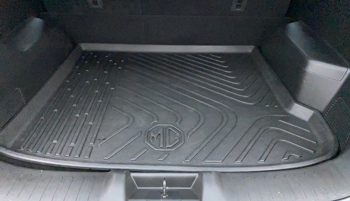 2021 MG HECTOR SHARP DCT PETROL, Petrol, Automatic, 12,463 km, Boot Inside