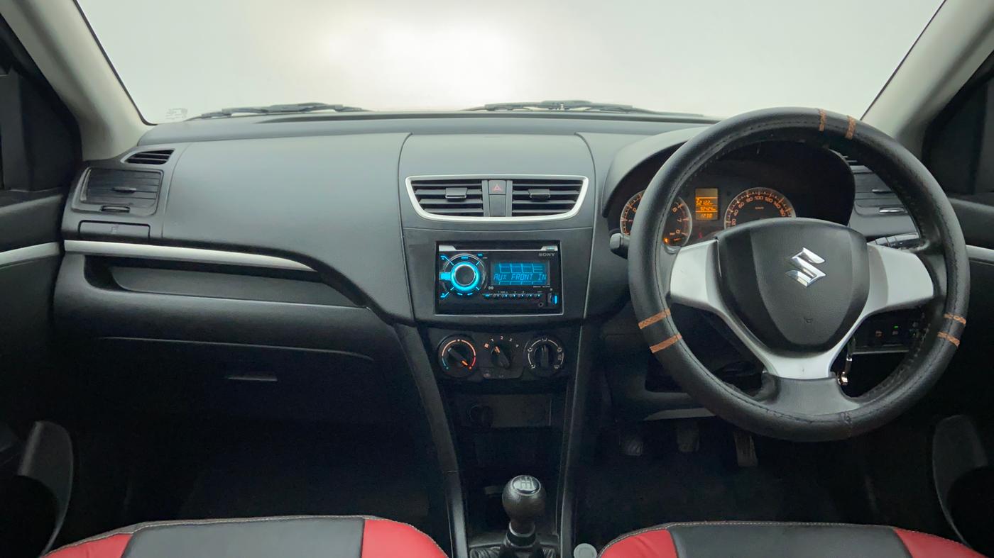 2014 Maruti Swift VXI D, Petrol, Manual, 92,380 km, Dashboard