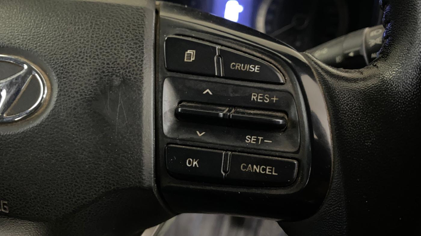 2020 Hyundai VENUE SX 1.0 TURBO IMT, Petrol, Manual, 1,19,424 km, Adaptive Cruise Control