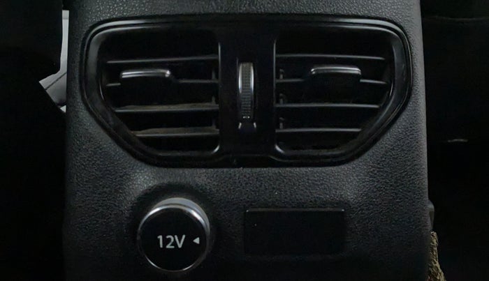 2017 Tata Hexa Varicor 400 XM, Diesel, Manual, Rear AC Vents