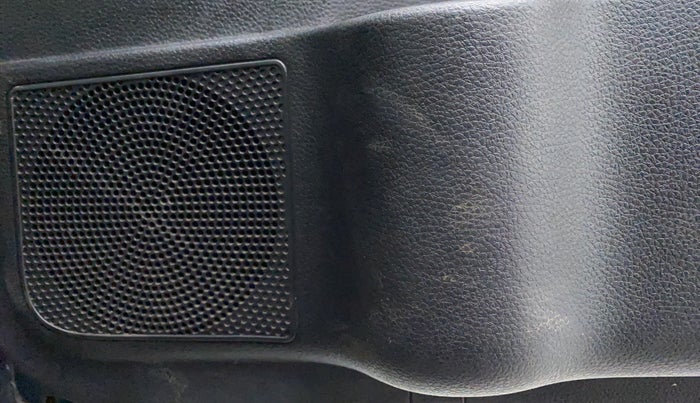 2017 Tata Hexa Varicor 400 XM, Diesel, Manual, Speaker