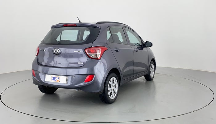 2016 Hyundai Grand i10 SPORTZ 1.2 KAPPA VTVT, Petrol, Manual, 22,198 km, Right Back Diagonal