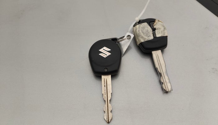 2022 Maruti Baleno DELTA PETROL 1.2, Petrol, Manual, 29,215 km, Key Close Up