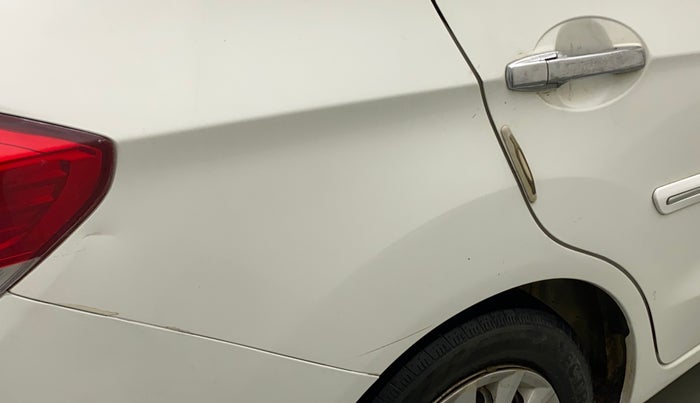 2014 Honda Amaze 1.2L I-VTEC E, CNG, Manual, 82,786 km, Right quarter panel - Minor scratches