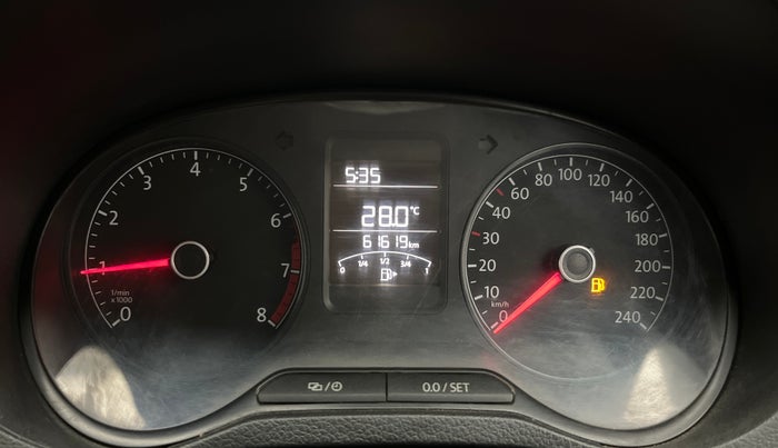 2018 Volkswagen Ameo TRENDLINE 1.0L, Petrol, Manual, 61,598 km, Odometer Image