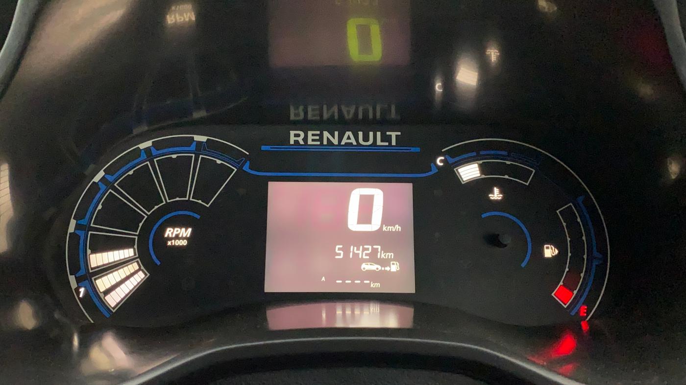 2022 Renault TRIBER RXL MT, Petrol, Manual, 51,342 km, Odometer Image