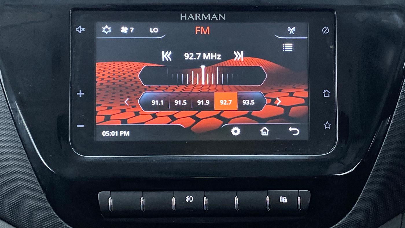 2021 Tata Tiago XZA+ 1.2 RTN, Petrol, Automatic, 22,398 km, Infotainment System