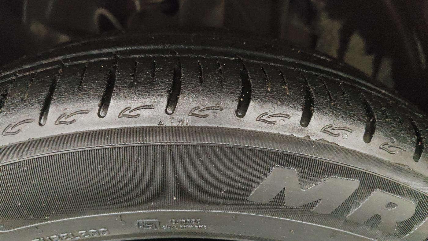 2019 Tata Tiago XZA PLUS PETROL, Petrol, Automatic, 57,497 km, Left Front Tyre Tread
