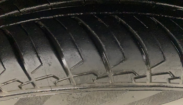 2018 Nissan Micra XV CVT, Petrol, Automatic, 37,142 km, Left Rear Tyre Tread