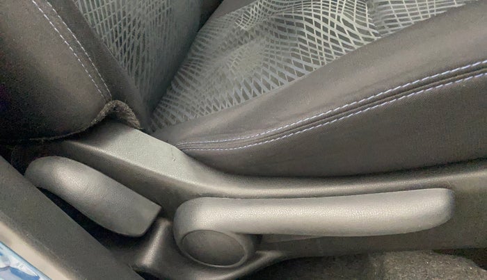 2018 Nissan Micra XV CVT, Petrol, Automatic, 37,142 km, Driver Side Adjustment Panel