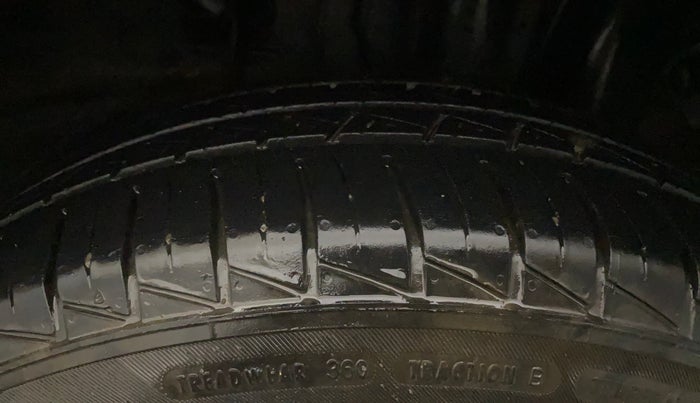 2016 Hyundai Elite i20 SPORTZ 1.2, Petrol, Manual, 74,311 km, Left Rear Tyre Tread