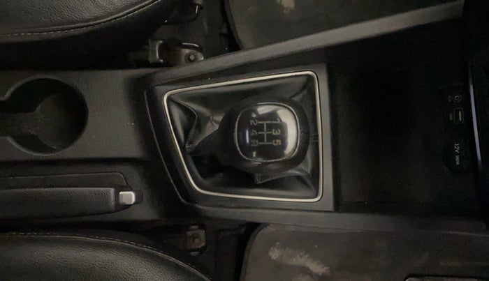 2016 Hyundai Elite i20 SPORTZ 1.2, Petrol, Manual, 74,311 km, Gear Lever