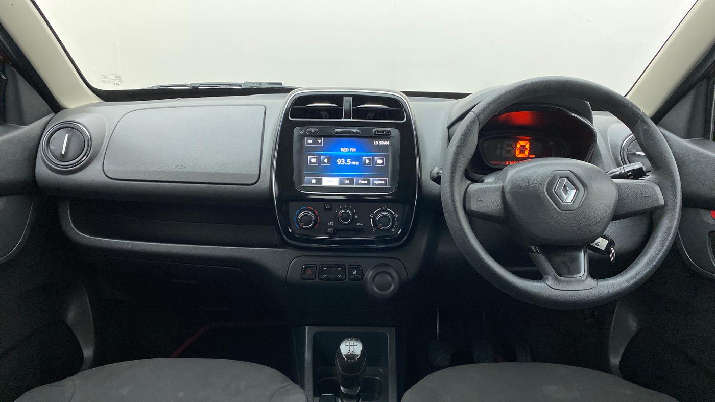 2016 Renault Kwid 1.0 RXT, Petrol, Manual, 37,902 km, Dashboard