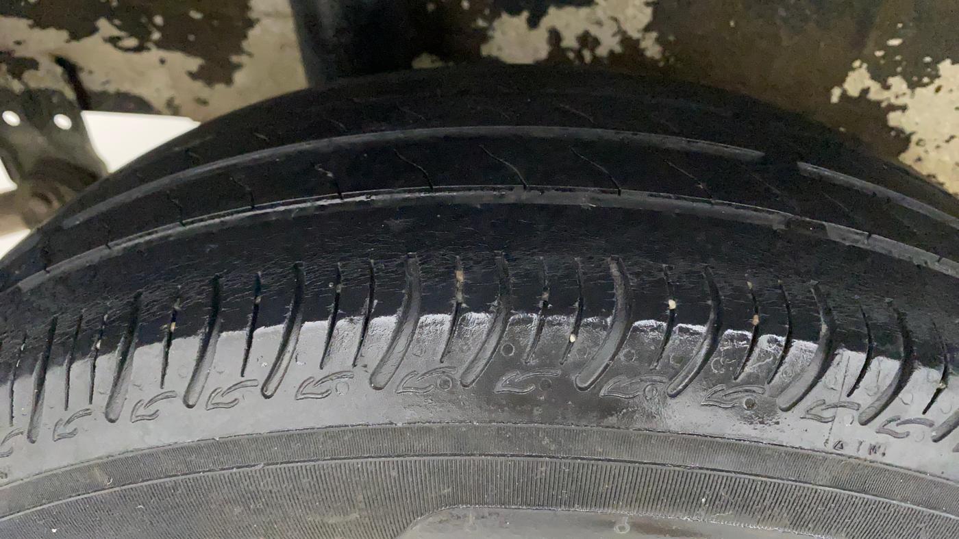 2020 Maruti S PRESSO VXI AMT, Petrol, Automatic, 23,902 km, Right Rear Tyre Tread