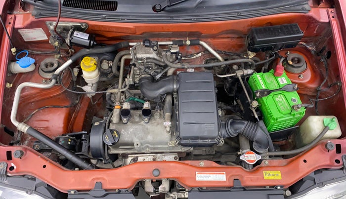 2012 Maruti Alto LXI, Petrol, Manual, 38,093 km, Engine Bonet View