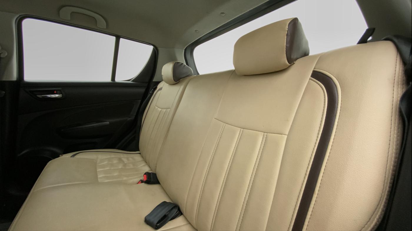 2017 Maruti Swift VXI OPT, Petrol, Manual, 65,752 km, Right Side Rear Door Cabin