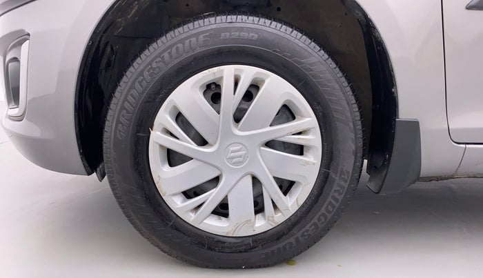 2017 Maruti Swift VXI OPT, Petrol, Manual, 65,752 km, Left Front Wheel