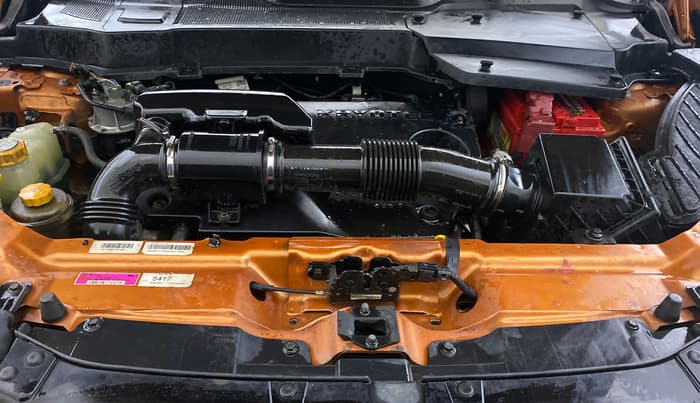 2019 Tata Harrier XZ 2.0L, Diesel, Manual, 1,14,262 km, Engine View
