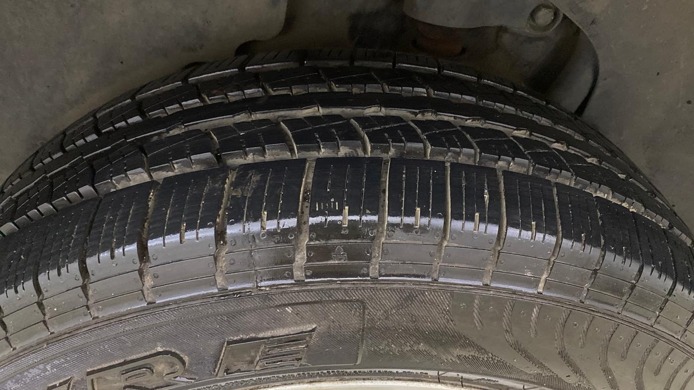 2019 Tata Harrier XZ 2.0L, Diesel, Manual, 1,14,262 km, Right Rear Tyre Tread