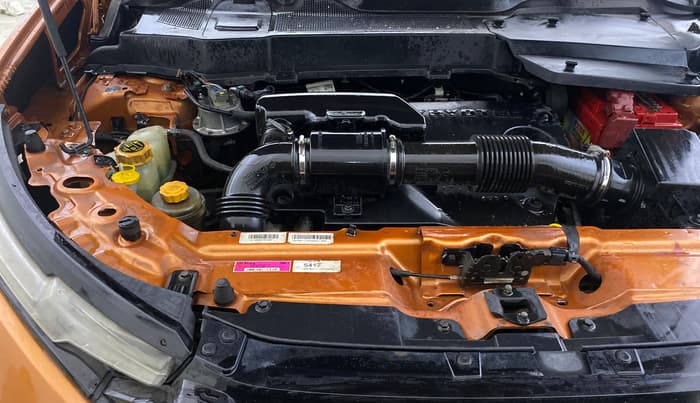 2019 Tata Harrier XZ 2.0L, Diesel, Manual, 1,14,262 km, Engine View - Right