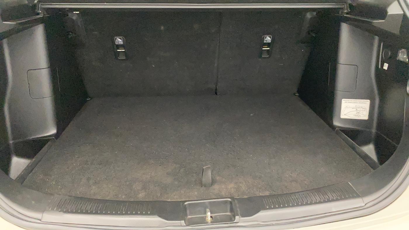 2021 Maruti S Cross ALPHA AT1.5, Petrol, Automatic, 51,013 km, Boot Inside