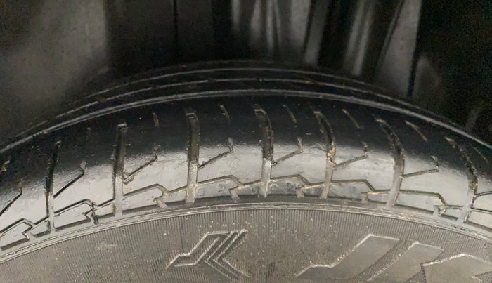2021 Maruti S Cross ALPHA AT1.5, Petrol, Automatic, 51,013 km, Left Rear Tyre Tread