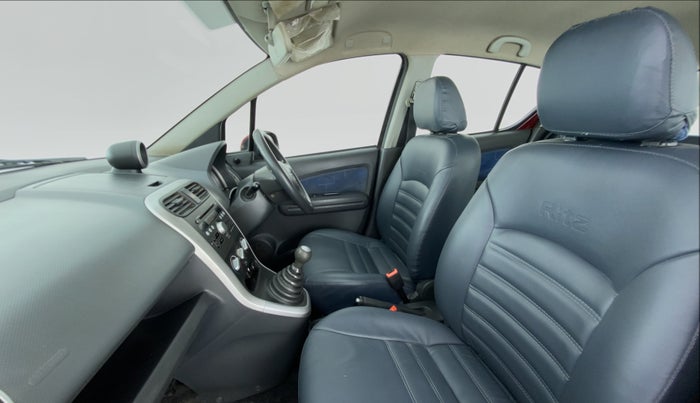 2009 Maruti Ritz ZXI, Petrol, Manual, 56,985 km, Right Side Front Door Cabin