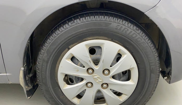 2013 Hyundai i10 MAGNA 1.2, Petrol, Manual, 92,969 km, Right fender - Lining loose