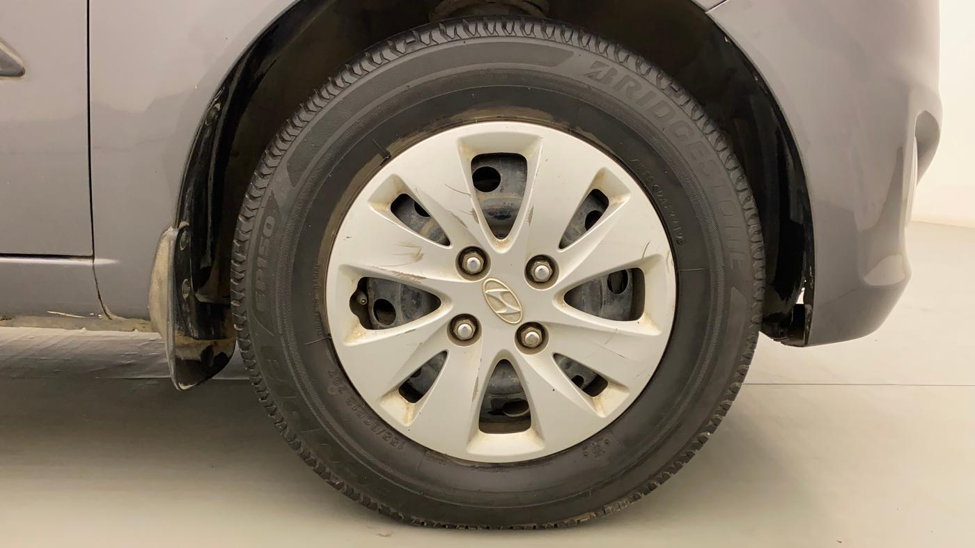 2013 Hyundai i10 MAGNA 1.2, Petrol, Manual, 92,969 km, Right Front Wheel