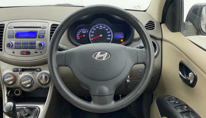 2013 Hyundai i10 MAGNA 1.2, Petrol, Manual, 92,969 km, Steering Wheel Close Up