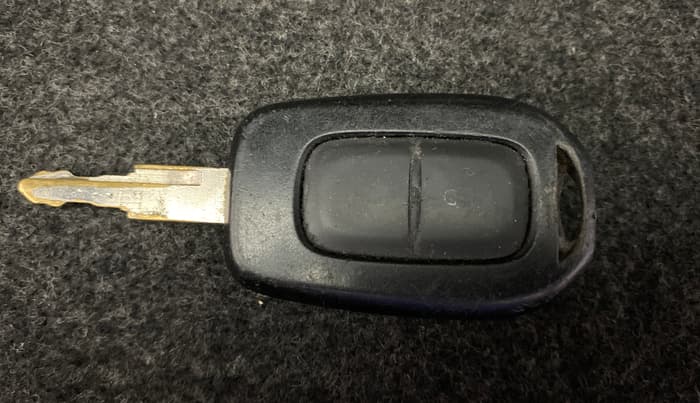 2016 Renault Kwid RXT 0.8, Petrol, Manual, 1,08,412 km, Key Close Up