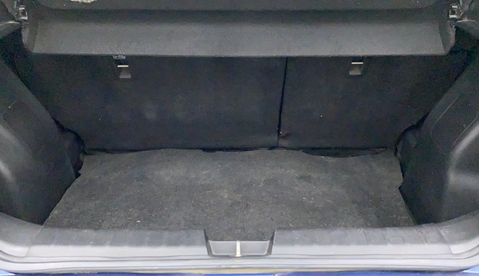 2019 Maruti Baleno DELTA PETROL 1.2, Petrol, Manual, 19,613 km, Boot Inside