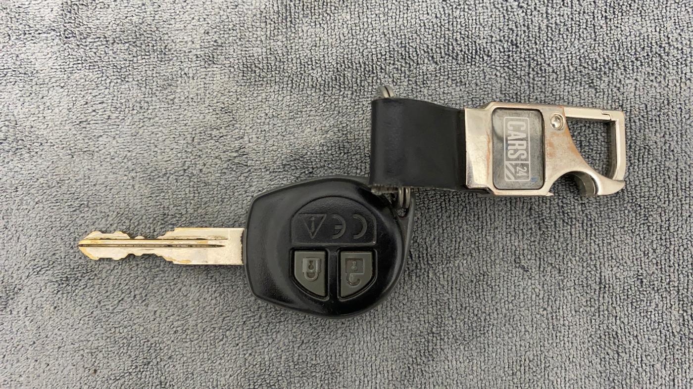 2019 Maruti Baleno DELTA PETROL 1.2, Petrol, Manual, 19,613 km, Key Close Up
