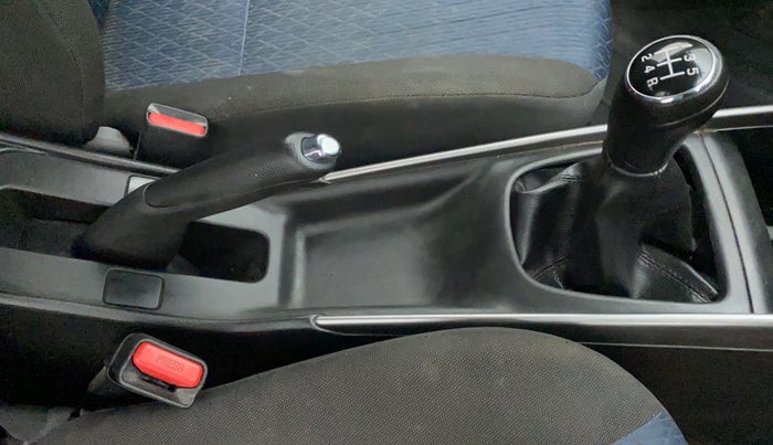 2019 Maruti Baleno DELTA PETROL 1.2, Petrol, Manual, 19,613 km, Gear Lever
