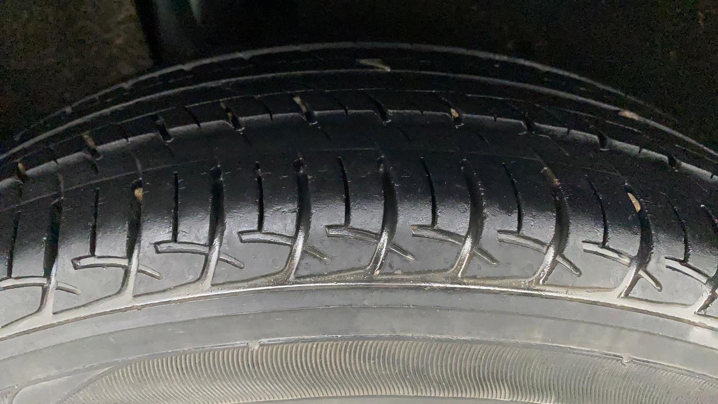 2019 Maruti Baleno DELTA PETROL 1.2, Petrol, Manual, 19,613 km, Right Rear Tyre Tread