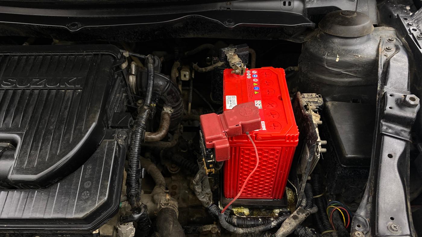 2017 Maruti Swift VXI, Petrol, Manual, 64,387 km, Engine View - Left