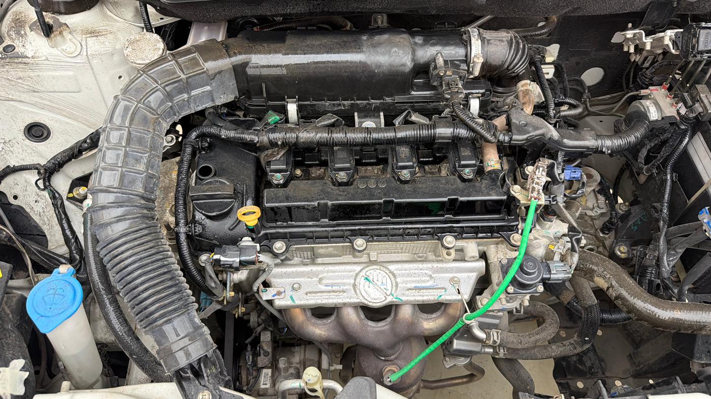 2022 Maruti Swift VXI, Petrol, Manual, 13,069 km, Engine View - Right