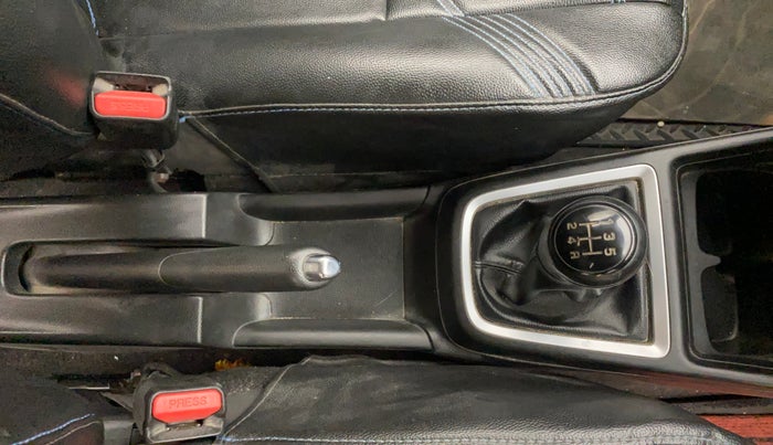 2019 Maruti Swift VDI, Diesel, Manual, 82,060 km, Gear Lever
