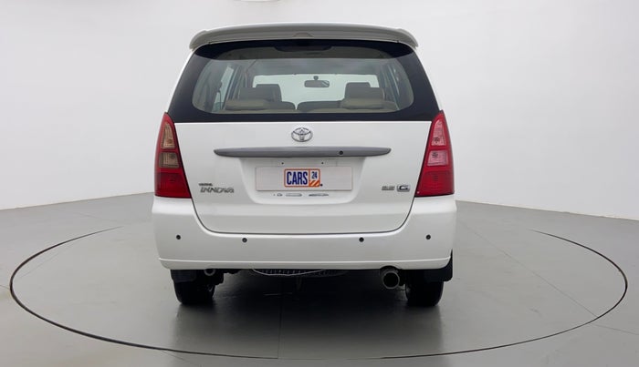 2008 Toyota Innova 2.5 G3 8 STR, Diesel, Manual, 2,70,705 km, Back/Rear View