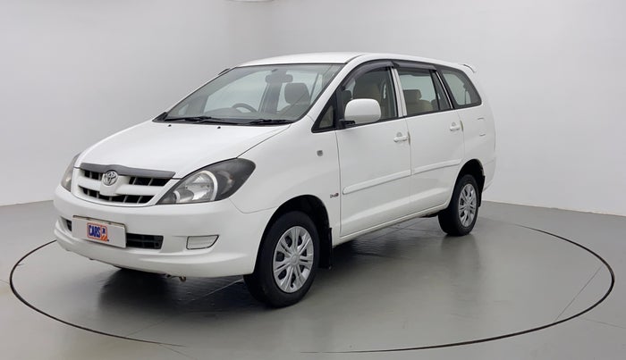 2008 Toyota Innova 2.5 G3 8 STR, Diesel, Manual, 2,70,705 km, Left Front Diagonal (45- Degree) View