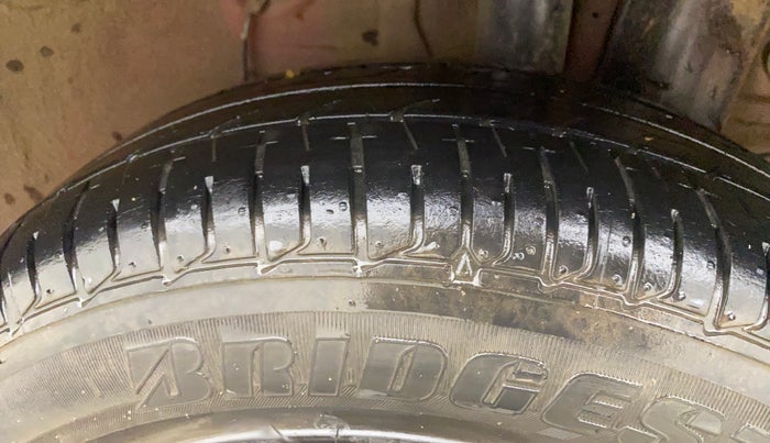 2016 Hyundai Elite i20 SPORTZ 1.2, Petrol, Manual, 67,517 km, Left Rear Tyre Tread